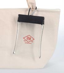 クリアばねぐちポーチ(カラビナ付)の画像