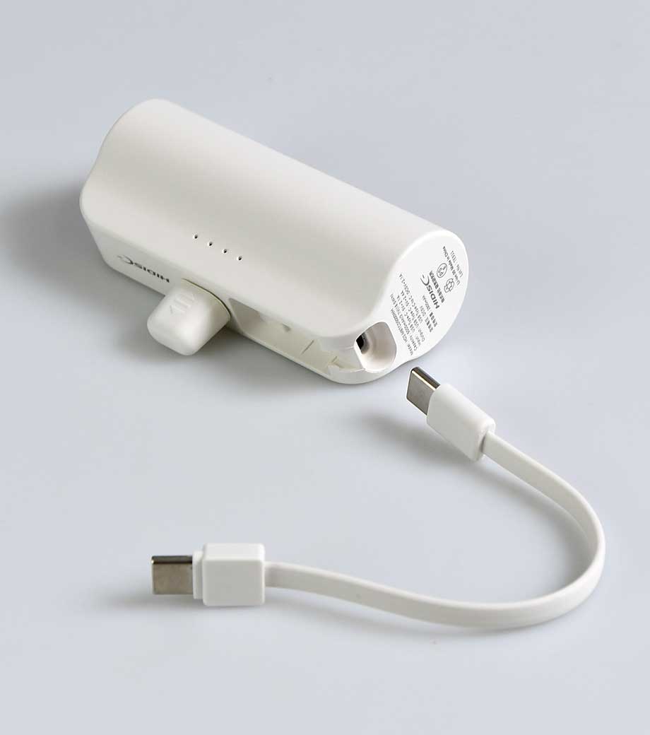 直挿タイプ 5000mAh モバイルバッテリー／PSEマーク付の画像7枚目