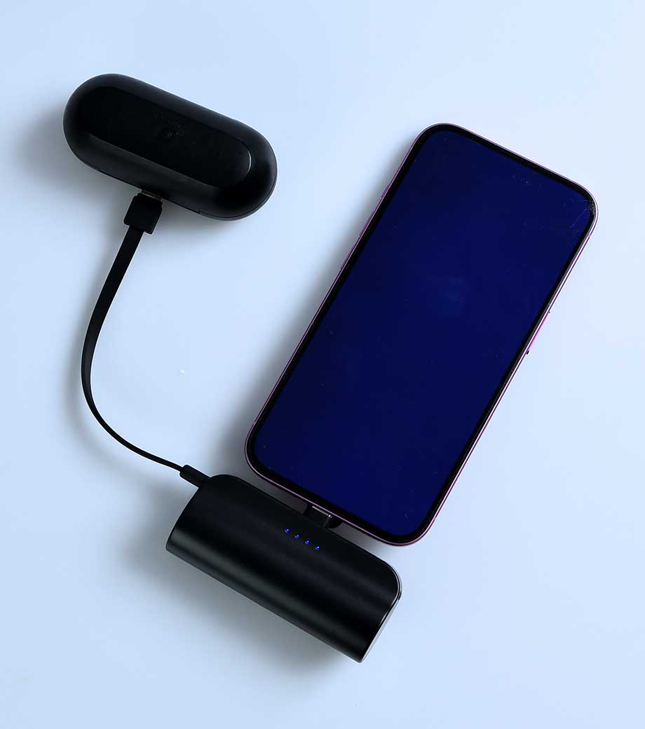 直挿タイプ 5000mAh モバイルバッテリー／PSEマーク付の画像9枚目