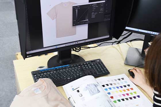 キャリブレーションを使用して色味を確認するイメージ